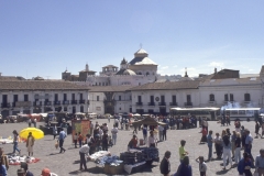 Traffic - Plaza de San Francisco, Quito 1991